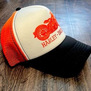Harley Davidson women’s trucker hat navy blue and orange